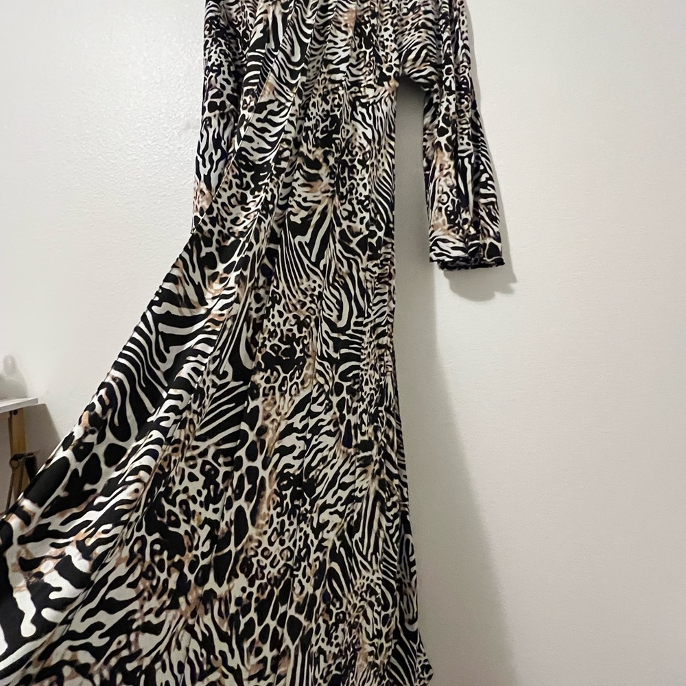 Elegant Black and Cream Animal Print Long Sleeve Dress
